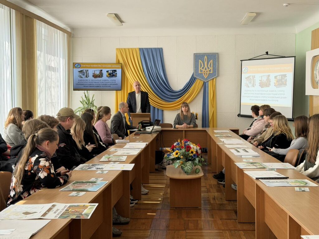 657342558_855504557545603_1883848008482442003_n